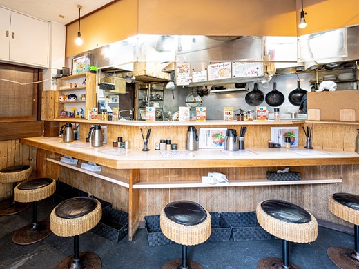カウンター席